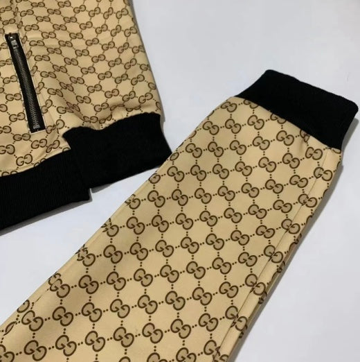 Ensemble survêtement gucci doré