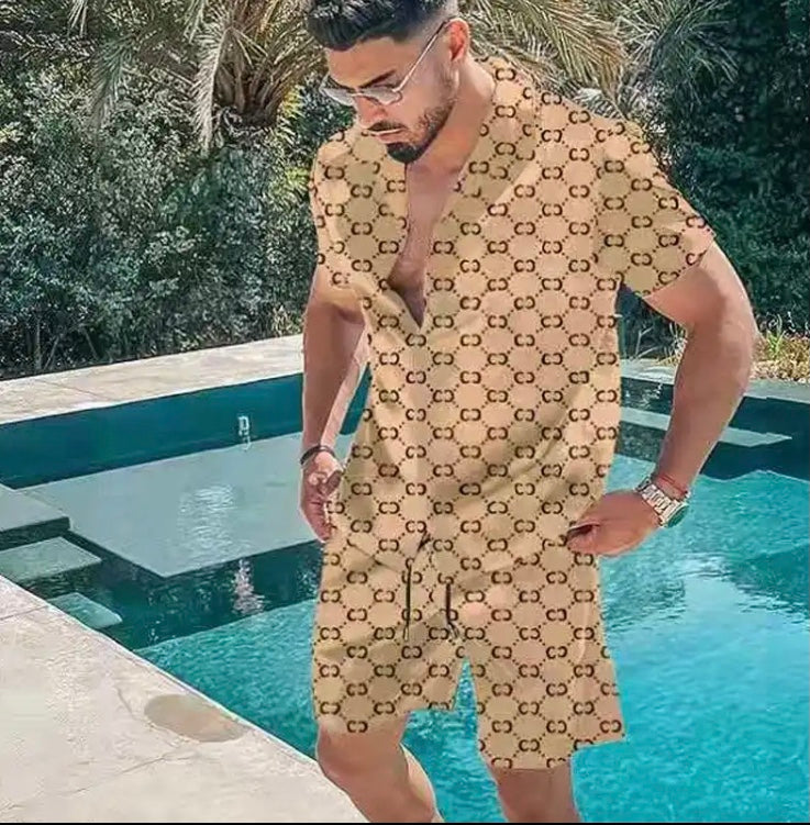 Gucci 2 pièce chemise 👔 short 🩳